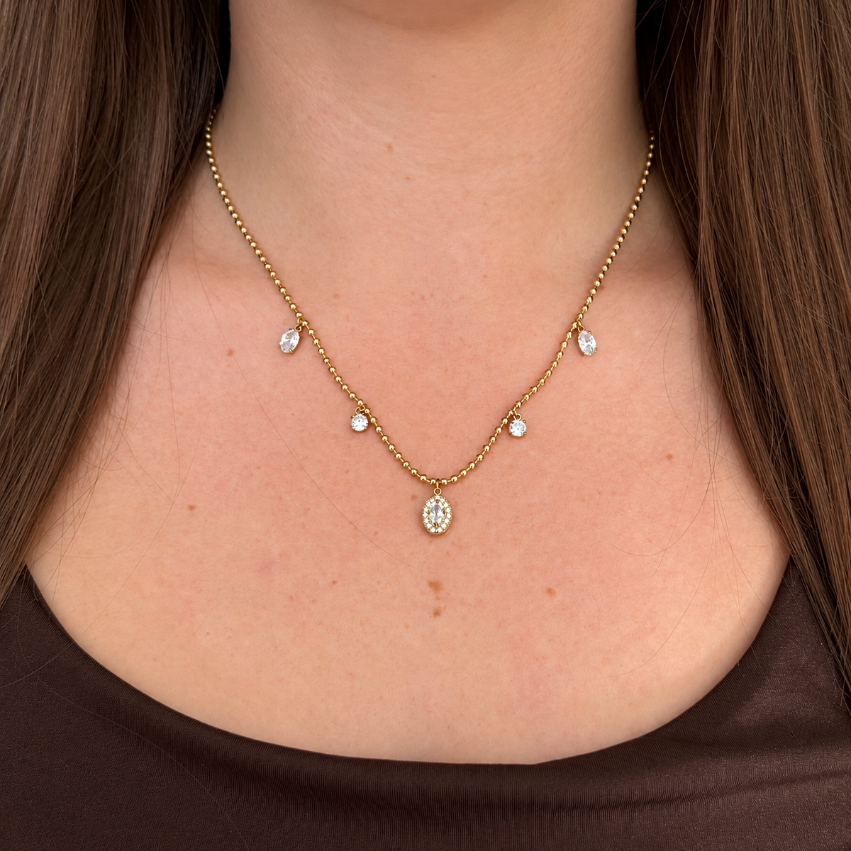 KIMÉ Ketting met vijf steentjes – goudkleurig